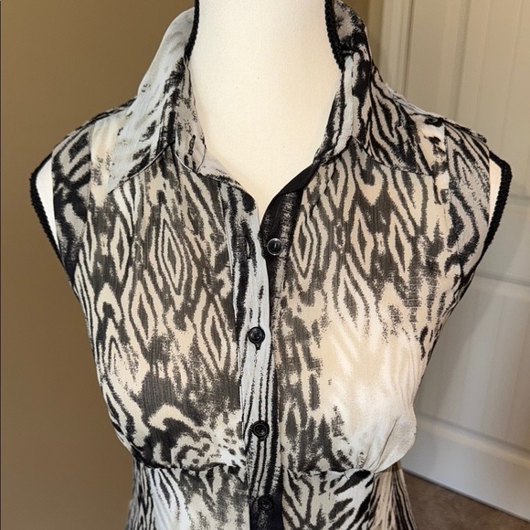 Reitmans Black and White Coordinated Skirt and Top Set Flowy Women's Size S/7 - Picture 3 of 16